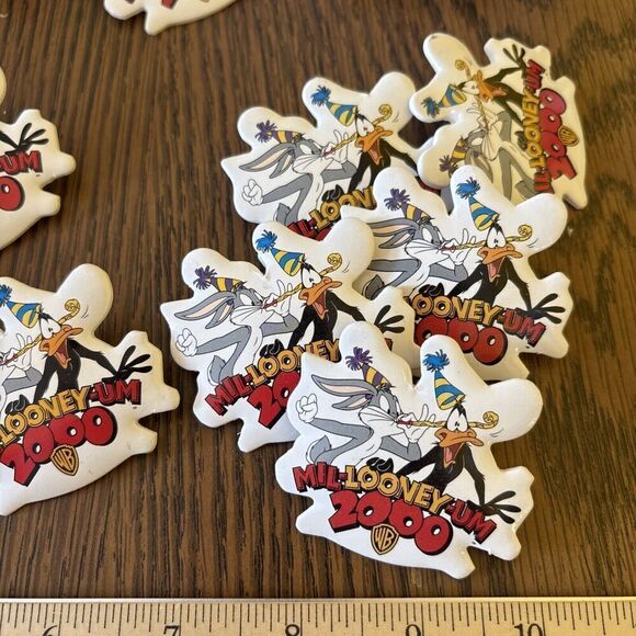20 Mil-Looney-Um Bugs Bunny Daffy Duck Looney Tunes Pins 1999 Warner Brothers - Picture 3 of 4